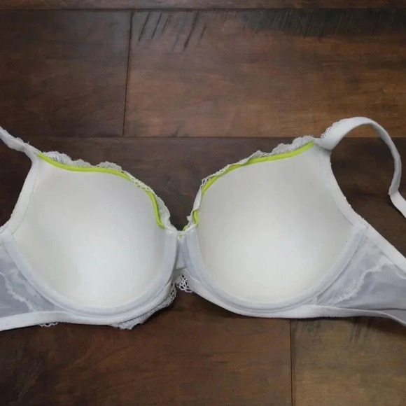 Victoria's Secret lime green lined body by Victoria demi bra 34D - Picture 3 of 10